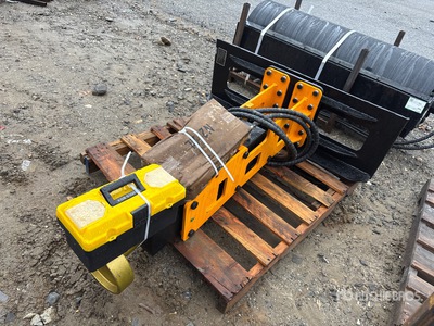 2025 GIYI GY-D680 Skid Steer Post Driver (Unused)