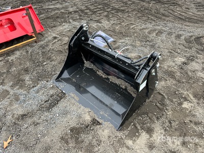 2025 GIYI GY-XKH39 39 in Multi-Purpose Mini Godet pour Skid Steer (Unused)