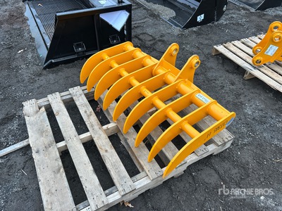 2025 GIYI 44 in مشط الحفارة - Fits Cat 305 (Unused)