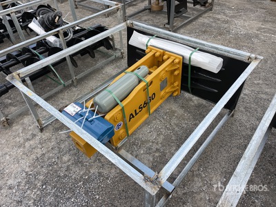2025 LYALS ALS680 Skid Steer Breaker (Unused)