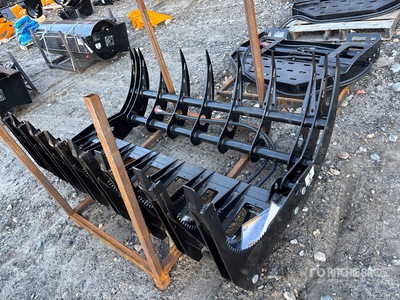 2025 GIYI GY-CLG72 72 in Log スキッドステア用グラップル (Unused)