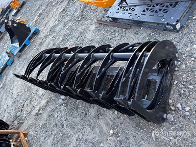 2025 GIYI GY-CLG72 72 in Log スキッドステア用グラップル (Unused)