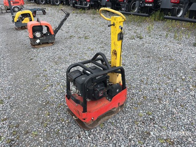 2011 Dynapac LG300 Reversible Vibratory Plate Compactor