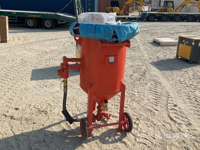 LJ P600 Sand Blasting Pot w/ Hose (Unused)