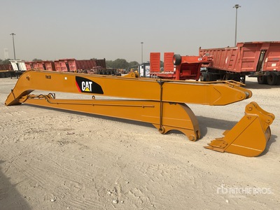 18 M Long Reach Excavator Boom & Stick w/ Godet de pelleteuse - Fits Cat 320 (Unused)