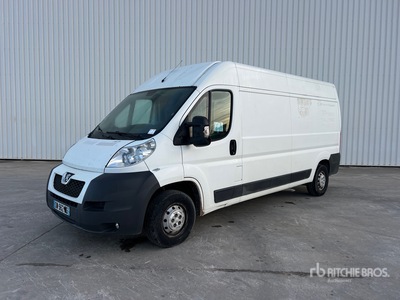 2014 Peugeot Boxer Cargo Van