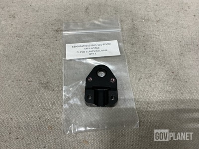 (150) 1055869-101 Clevis Clamshell Bases