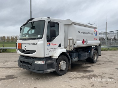 2010 Renault 270 12960 L 4x2 Camion citerne à eau