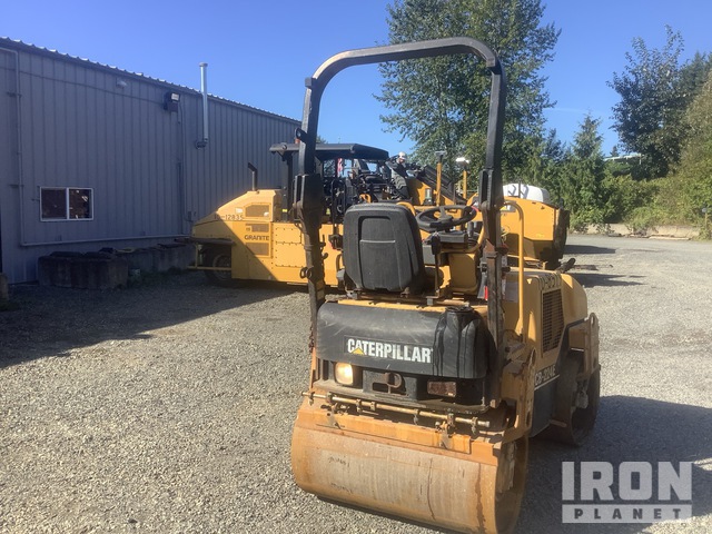 COMPACTADOR 2004 CATERPILLAR CB224E