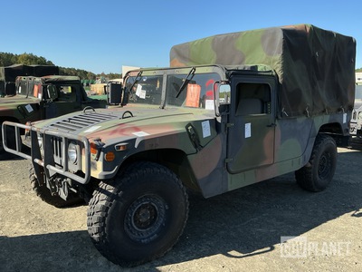 2004 AM General M1097A2 HMMWV 2 Door Soft Top w/Truck Body