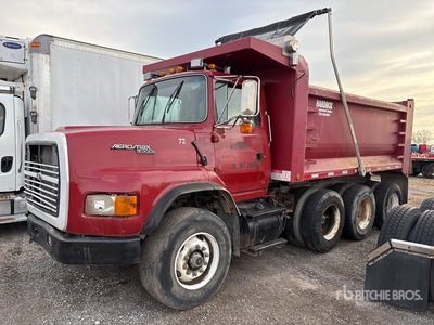 1987 Ford FT900 8x6 Camion à benne tandem (Inoperable)