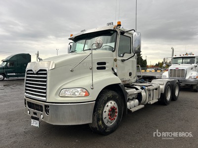 2012 Mack CXU613 6x4 3-Achs Sattelzugmaschine