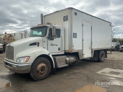2012 International 4900 4x2 Rollback Truck