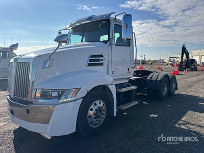2020 Western Star 5700 XE 6x4 T/A Day Cab Truck Tractor