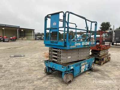 Genie GS3246 Electric シザーリフト