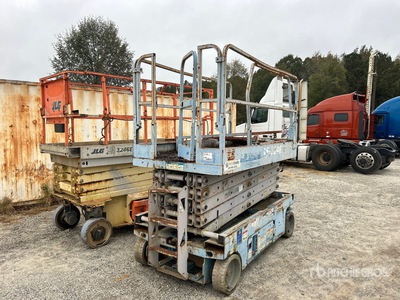 Genie GS3246 Electric منصة رفع متحركة (Inoperable)