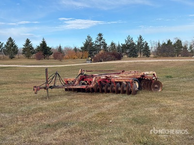 Kello-Bilt 210 13 ft Offset Disc