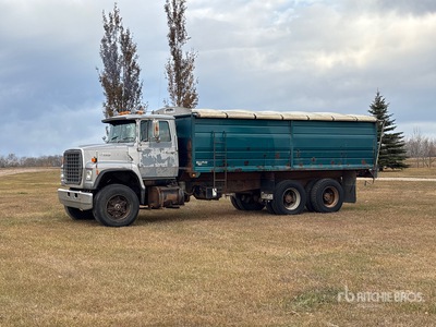1986 Ford L8000 6x4 Graan vrachtwagen