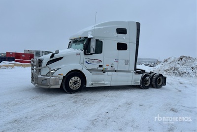 2022 Volvo VNL760 6x4 T/A Sleeper Truck Tractor
