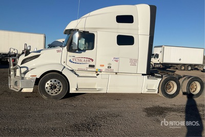 2022 Volvo VNL760 6x4 Tracteur routier couchette