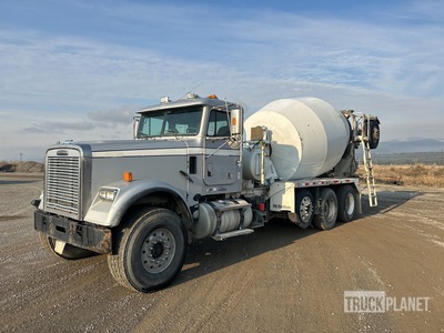 2007 Freightliner FLD 120 6x4 Mixer Truck