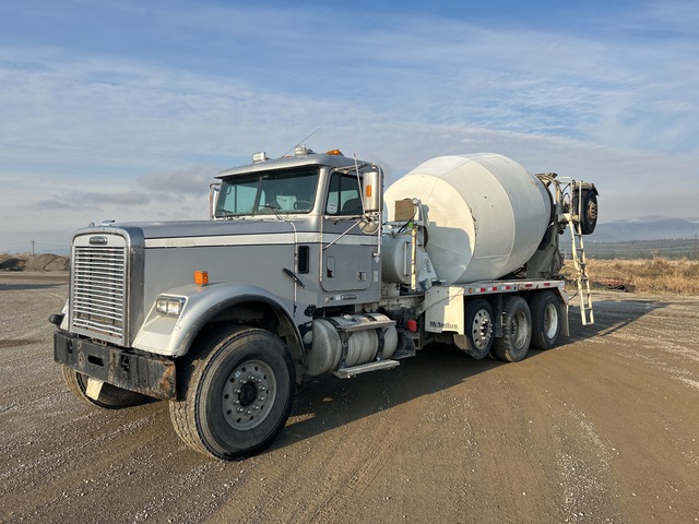 2007 Freightliner FLD 120 10x4 Mixer Truck