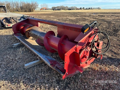 Case IH 1015 13 ft Combine Pickup Header