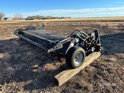Swathmaster 1015 14 ft Combine Pickup Header