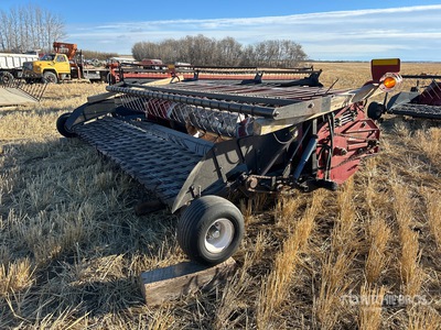 2005 Case IH 2016 13 ft Combine Pickup Header