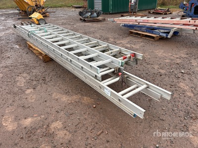 Quantity of (4) Ladder