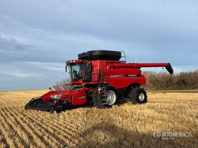 Case IH 9230 Combine Harvester