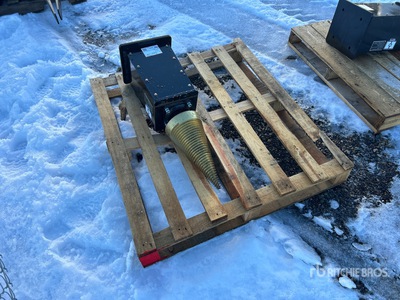 2025 GIYI GY-NWSЗ8 38 in Wood Splitter (Unused)