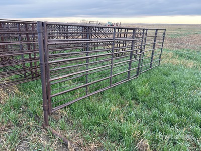 9 ft Gate 15 ft Livestock Panel