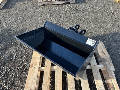 2025 GIYI Tilting 34 in Excavator Bucket (Unused)