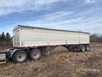 1998 Cancade 36 ft T/A Grain Trailer