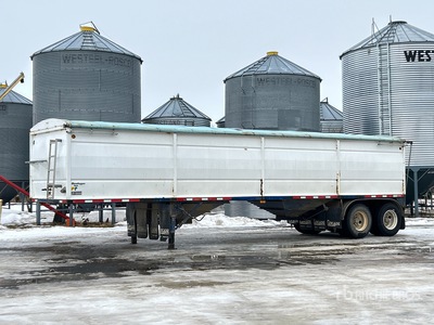 1998 Cancade 36 ft T/A Grain Trailer