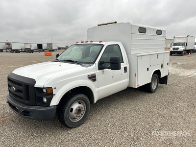 2009 Ford F-350 4x2 Camión Utilitario