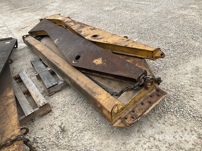 Tail Gate Parti varie - Fits CAT 730
