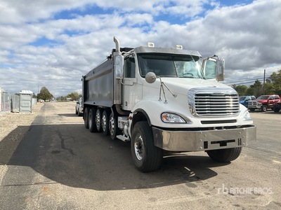 2017 Freightliner Columbia 120 Tipper Truck (Glider Kit)