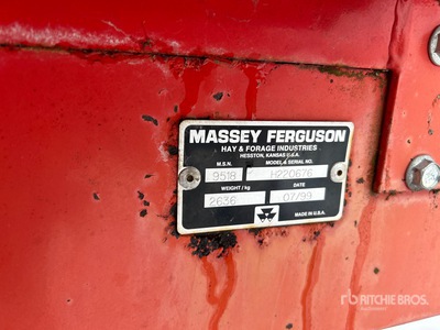 1999 Massey Ferguson 220 Series II 24 ft Swather Windrower