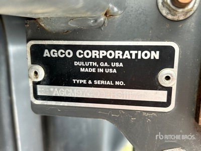 2014 Massey Ferguson WR9740 30 ft Swather Windrower