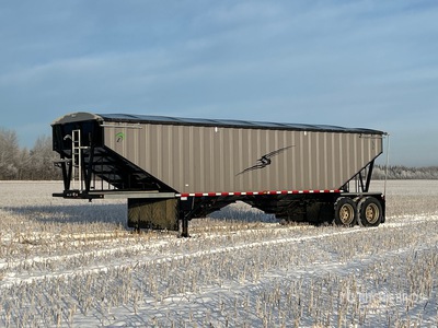 2015 Emerald 36 ft T/A Grain Trailer