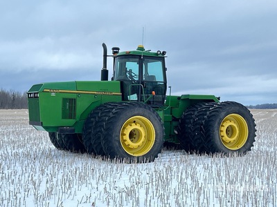 1993 John Deere 8970 4WD Tractor