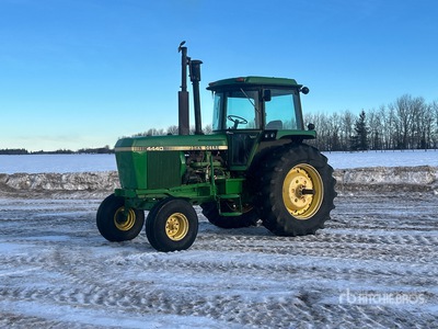 1981 John Deere 4440 2WD tractor
