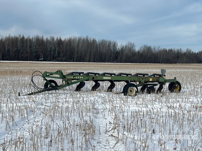 John Deere 3600 6 Bottom Breaking Plow