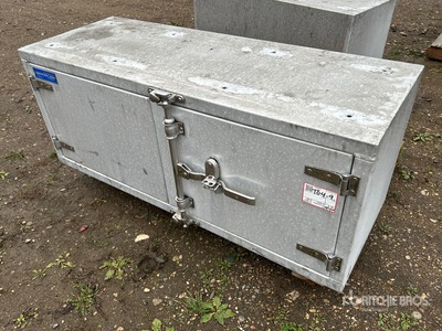 Norcan 60 in x 24 in x 22 in Aluminum Tool Box Divers