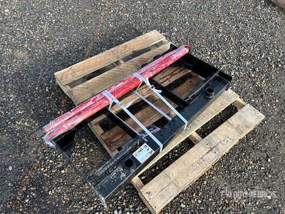 2025 GIYI GY-BF47 47 in Skid Steer Bale Spear (Unused)