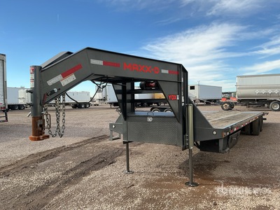 2023 Maxey 36 ft T/A Equipment Trailer