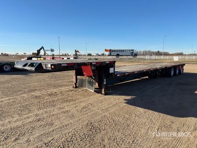 2015 Manac 51 ft Tri/A 51 ft Extendable Step Deck Trailer