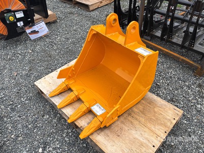 2025 GIYI GY-BK 24 in Digging Excavator Bucket - Fits Cat 305 (Unused)